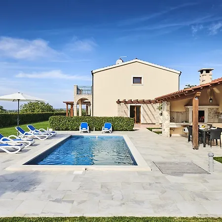 Buscina Villa